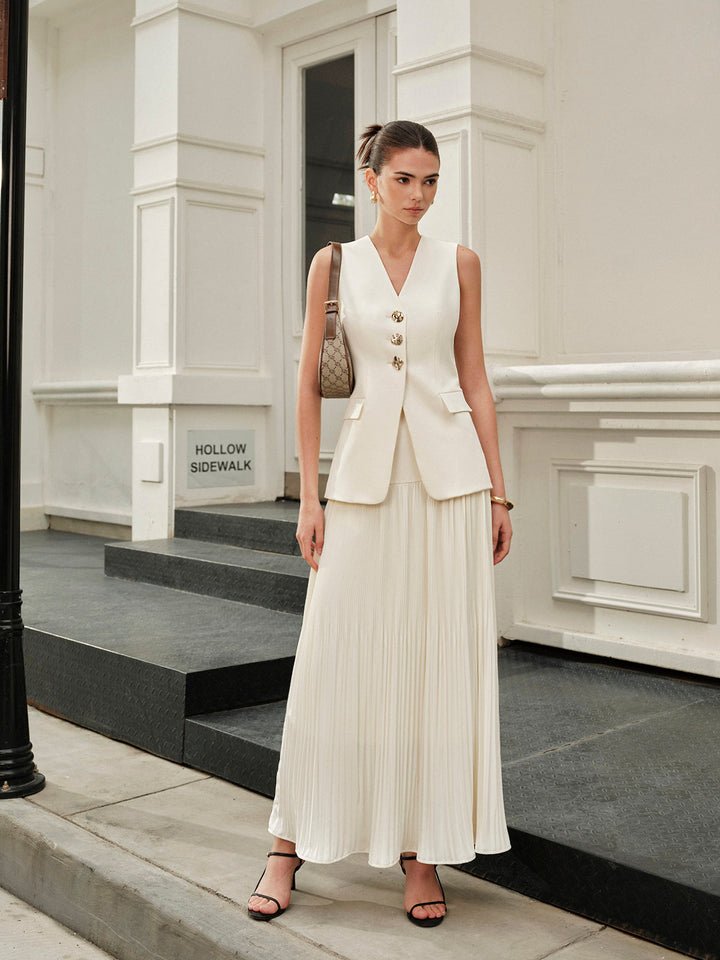 Mid-Waist Pleated Skirt