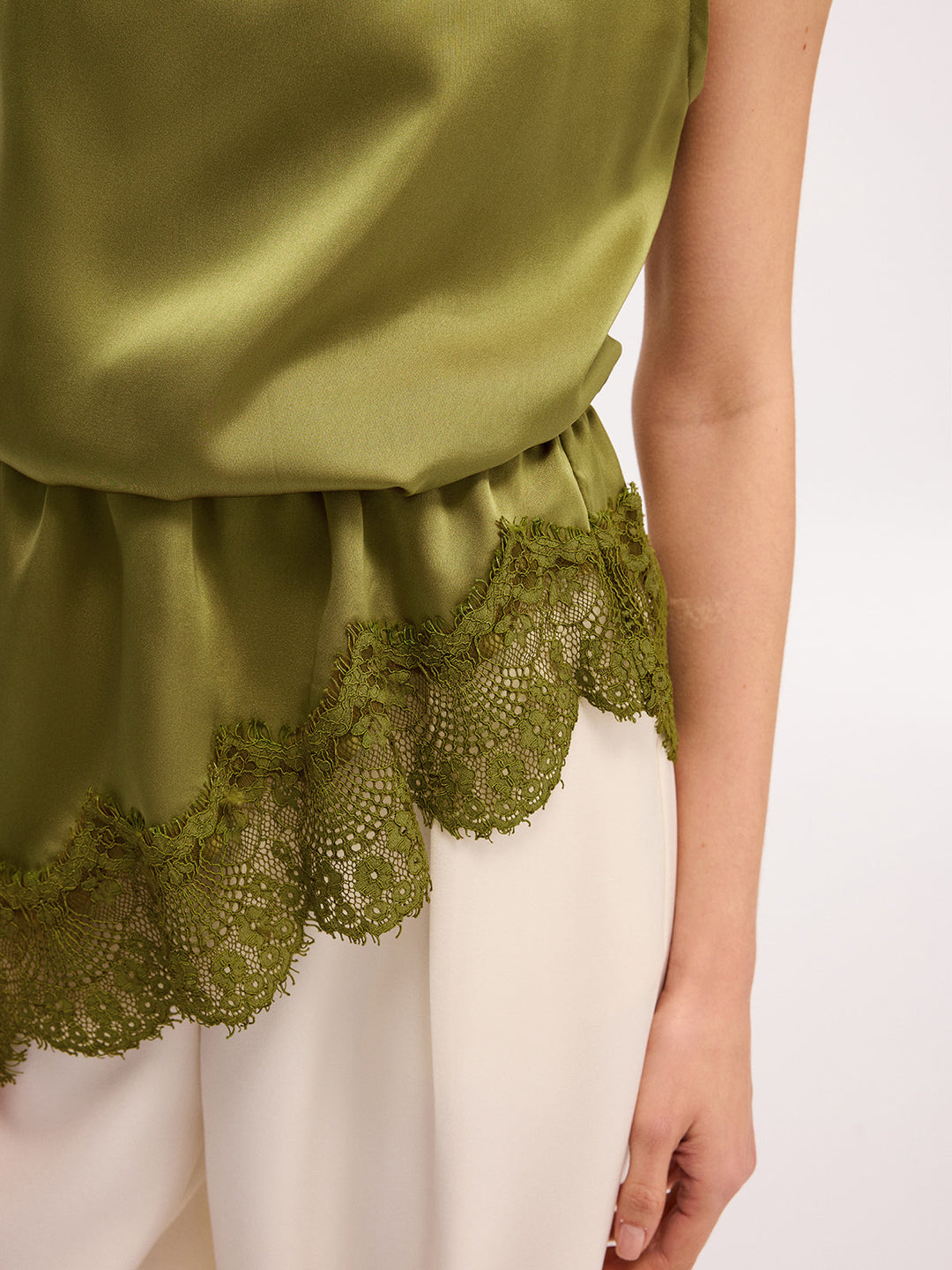 Lace Trim Satin Sleeveless Blouse